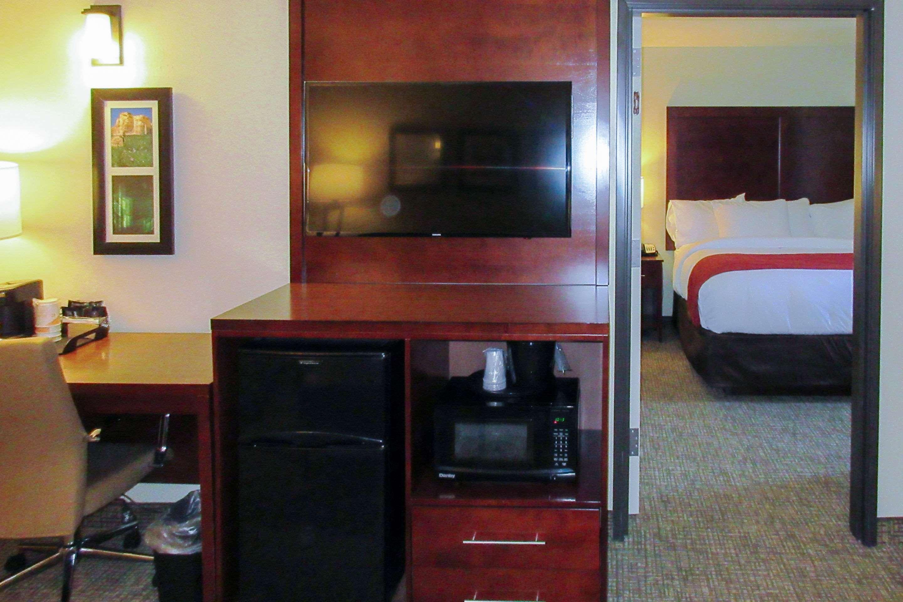 Comfort Inn Bonner Springs Kansas City エクステリア 写真