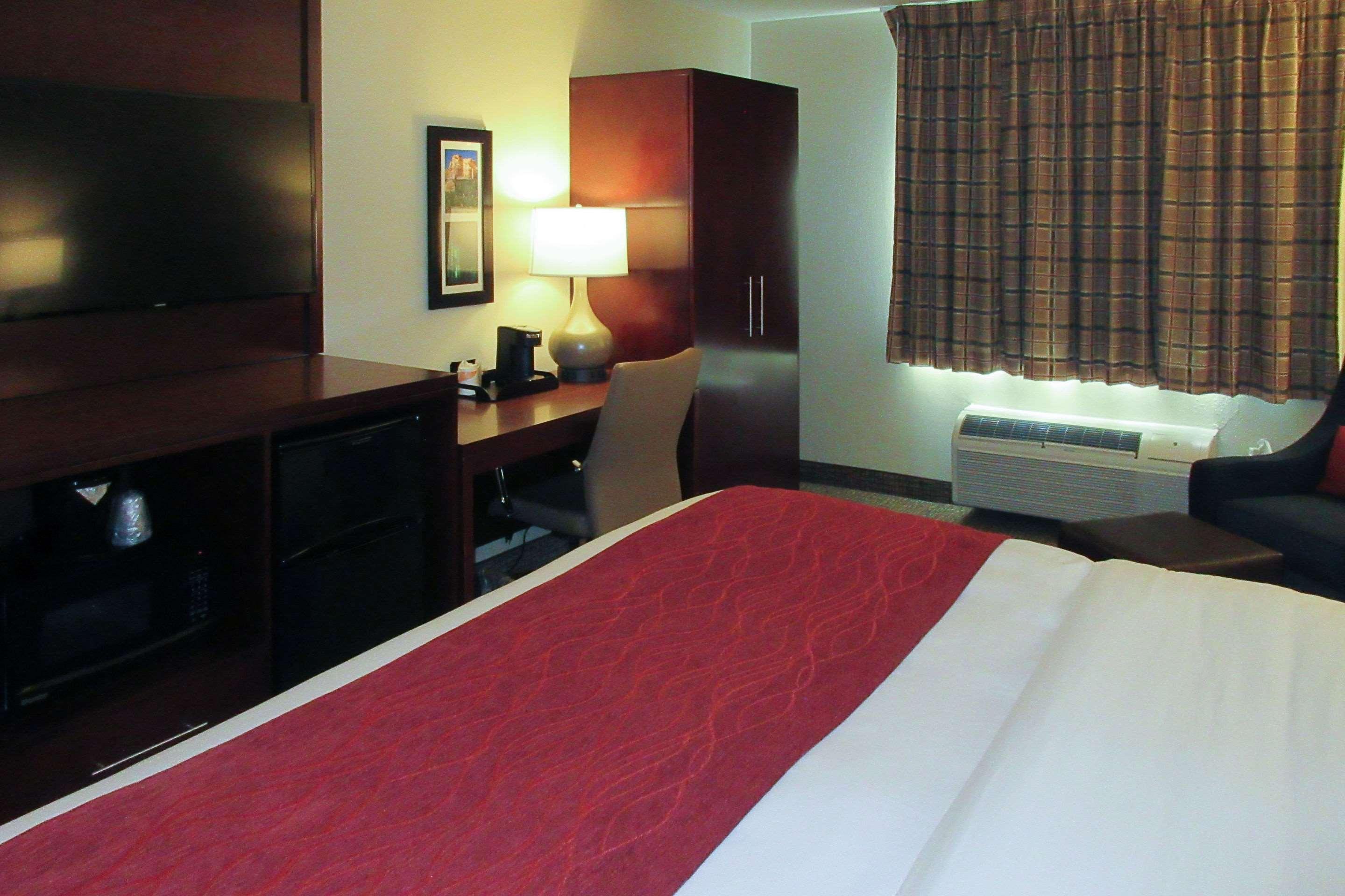 Comfort Inn Bonner Springs Kansas City エクステリア 写真