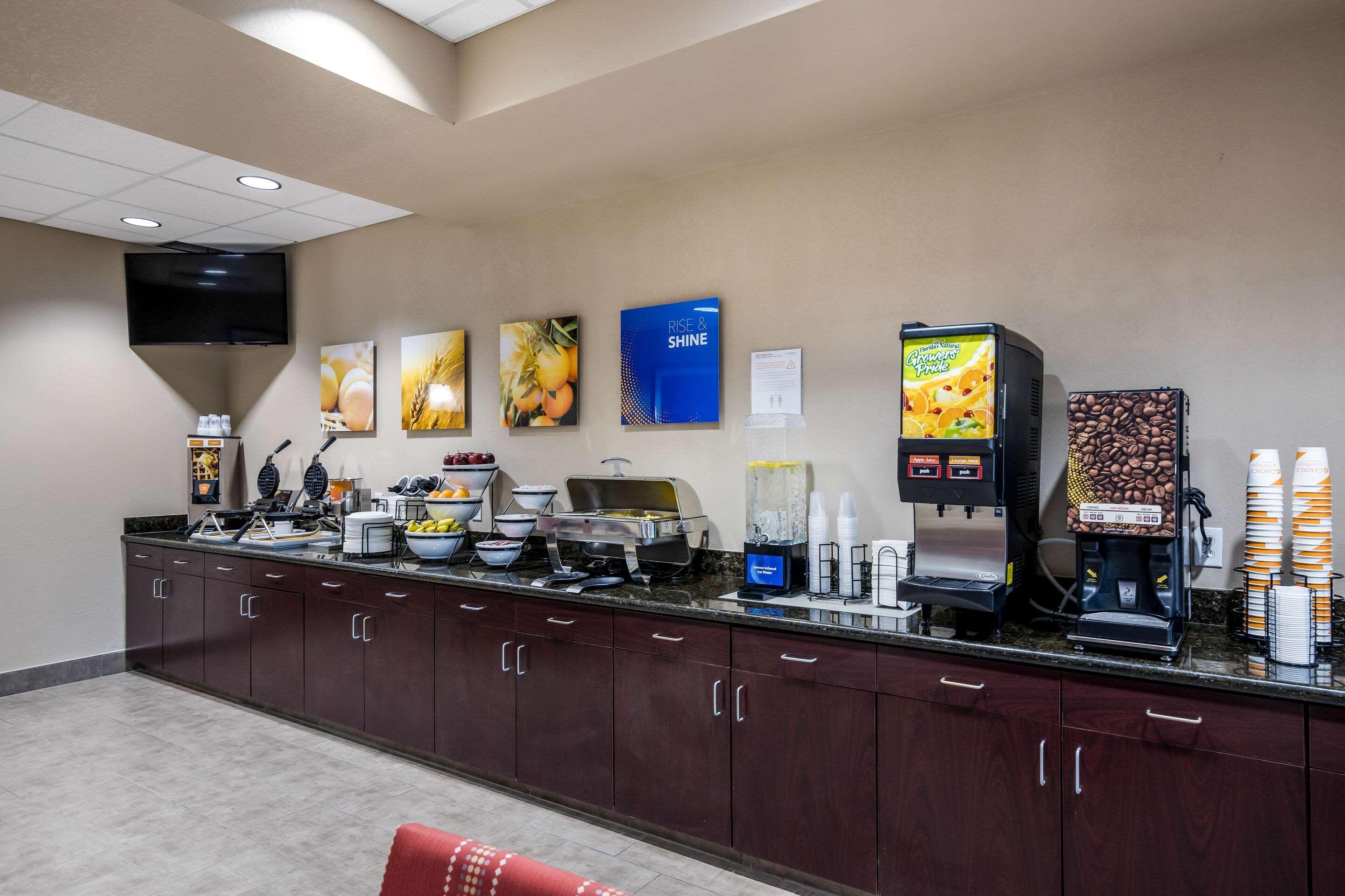 Comfort Inn Bonner Springs Kansas City エクステリア 写真